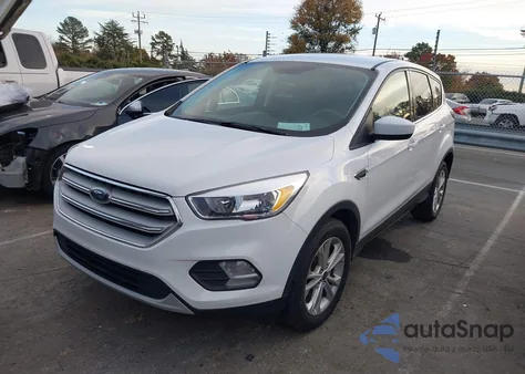 2017 Ford Escape Se z USA, uszkodzony, nr VIN 1FMCU0GD4HUA74919
